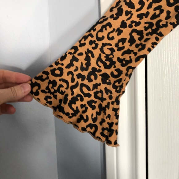 ASOS Leopard wrap top womens size 8 - Picture 3 of 5